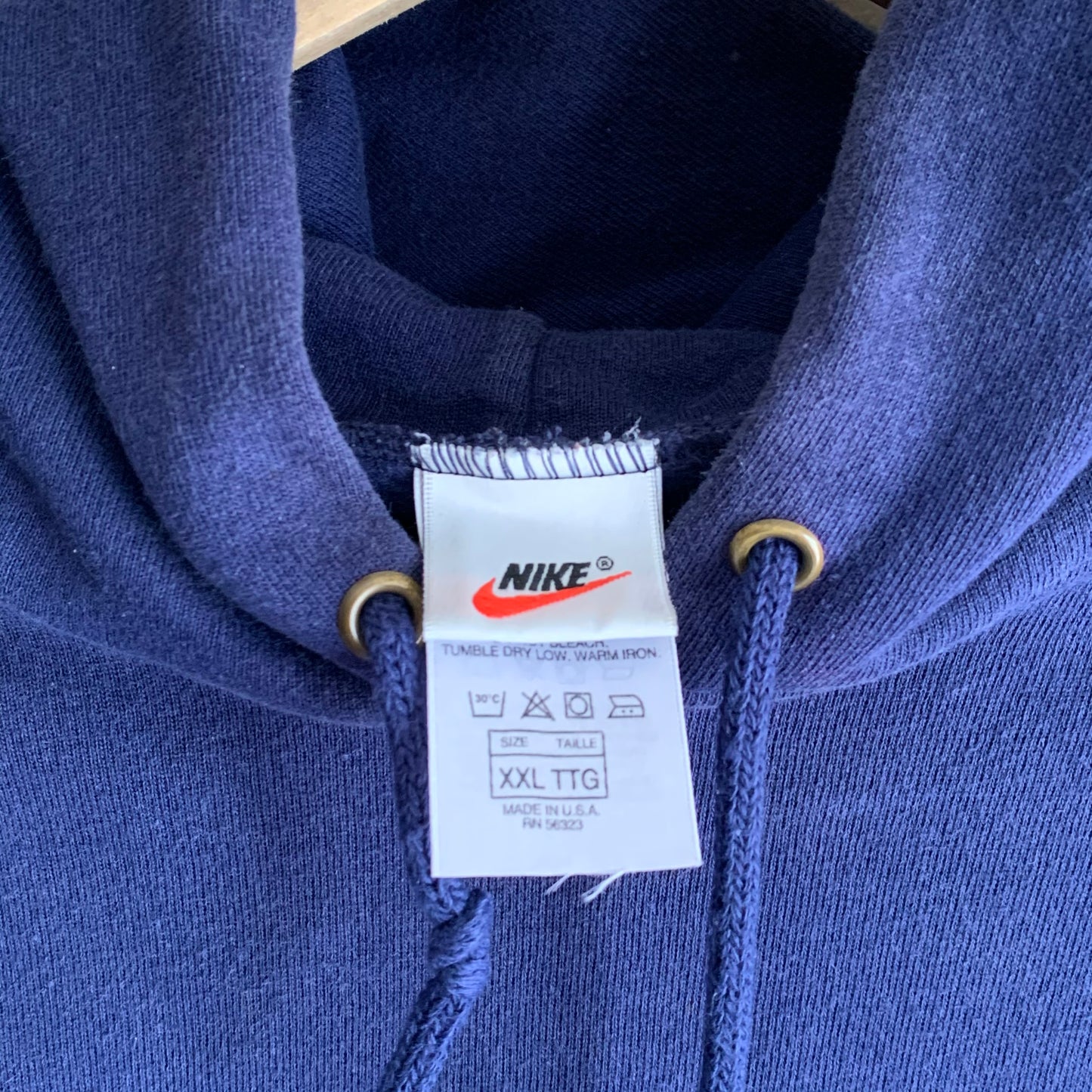 90’s Nike Town USA Cropped Hoodie Navy (S)